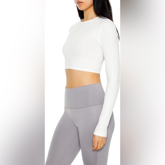 Forever 21 Women's Seamless Long-Sleeve Crop Top Size Large Color White New - Picture 3 of 5